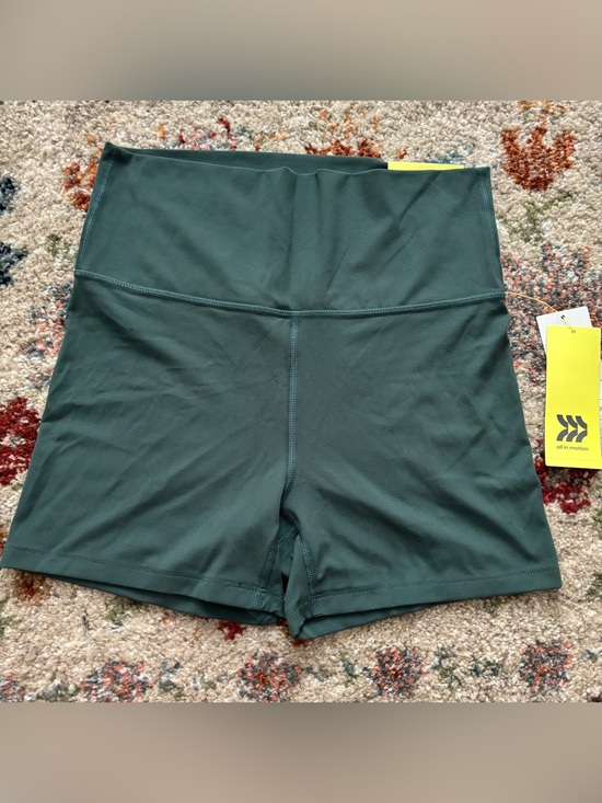 all in motion Pants - NWT Women’s Green All In Motion Biker Shorts